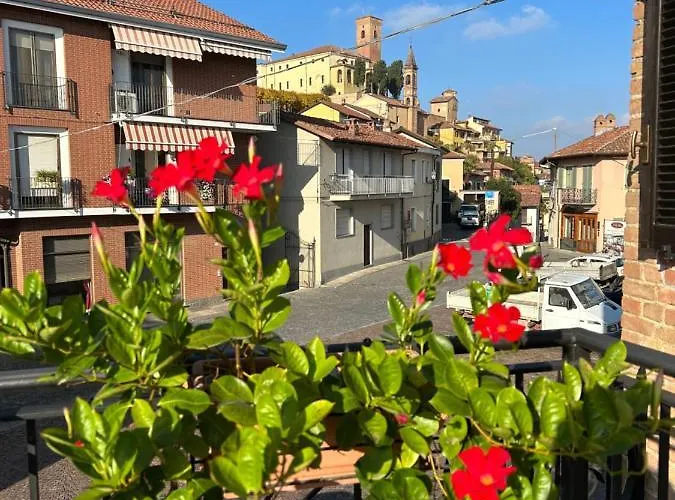 Takàlcastel 2 Apartamento Cisterna dʼAsti